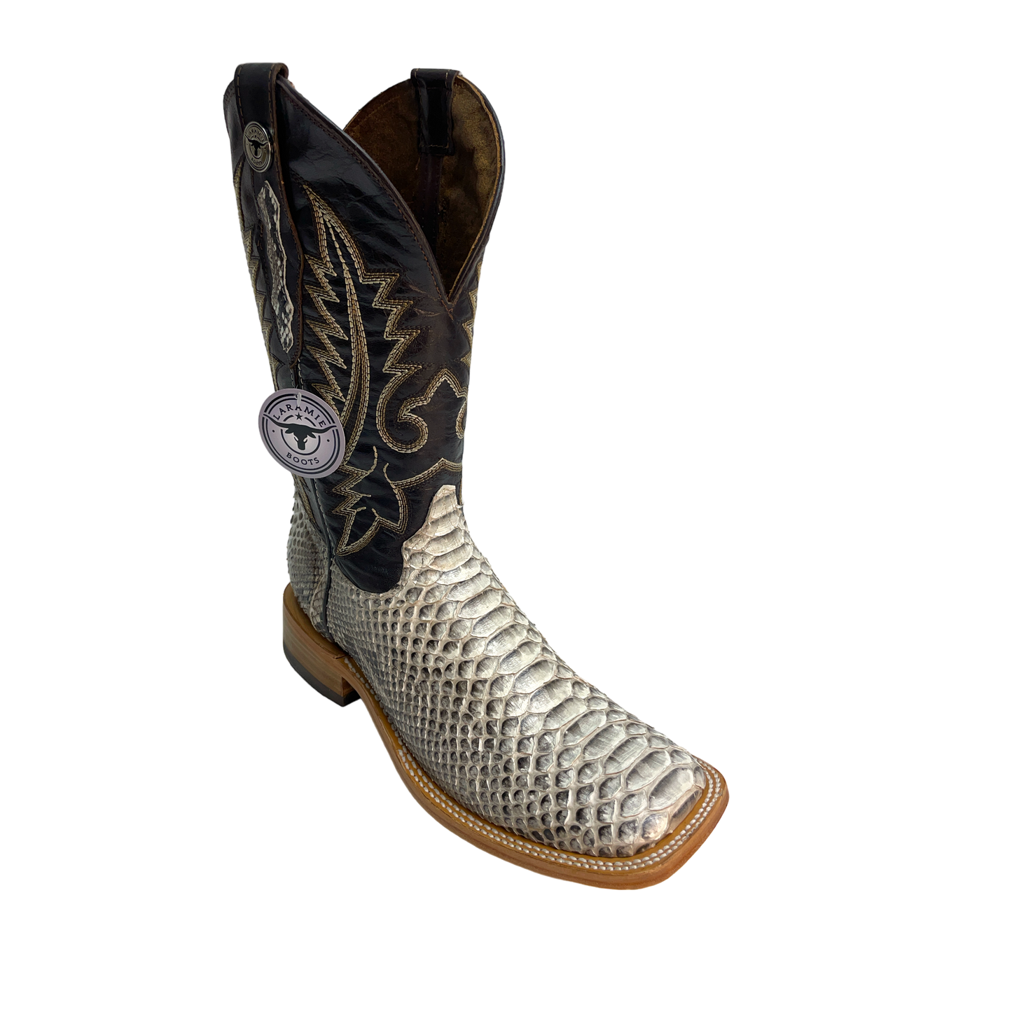 THE RICKY -Laramie