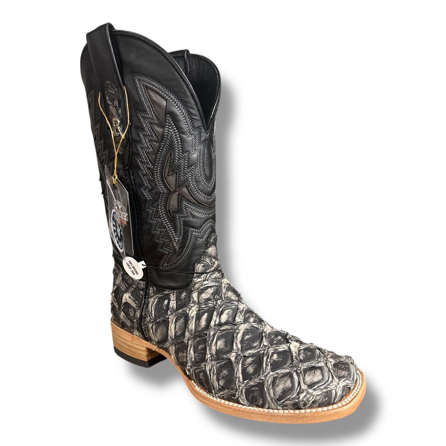 RANDY PIRARUCU GHOST